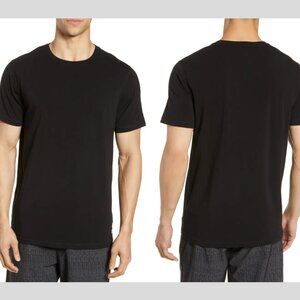 Vuori Medium Crewneck T-Shirt. EUC. No rips or stains